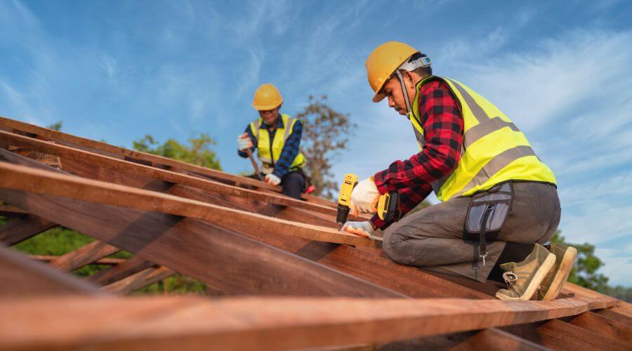 Professional gutter cleaning in Perry, GA